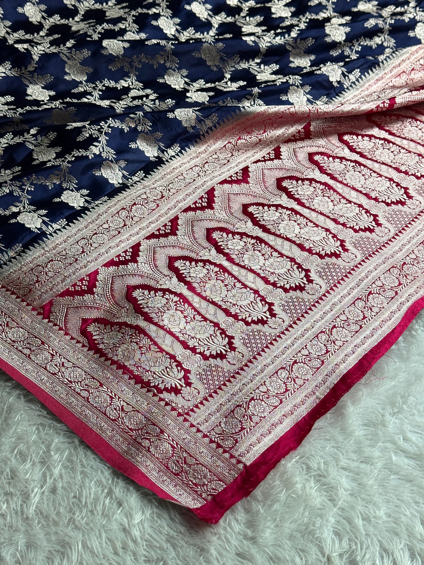 Navy with rani pink colour premium Banarasi Mashru katan silk saree MK285