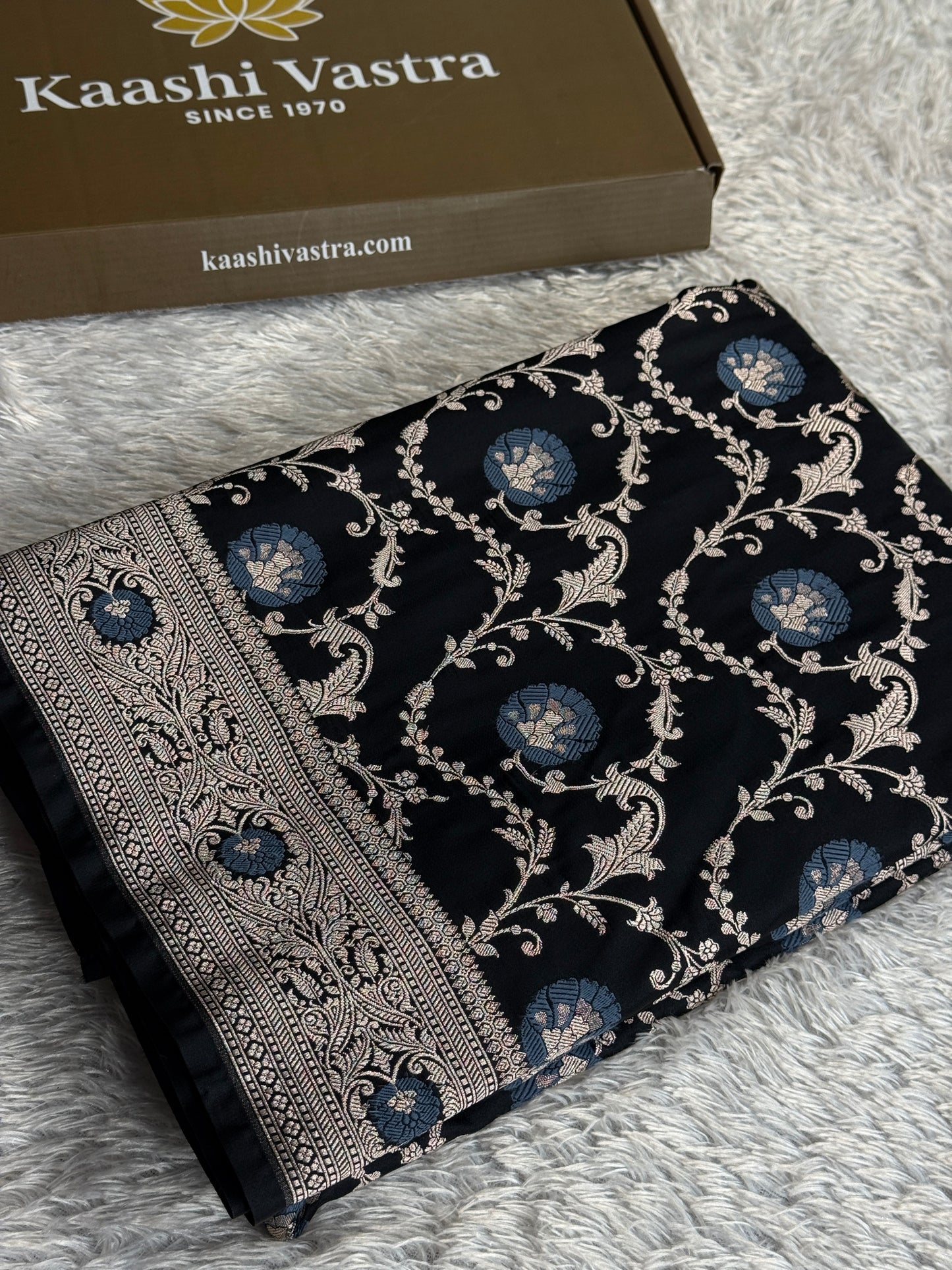 Black colour premium Banarasi minakari Mashru Katan silk saree MK344
