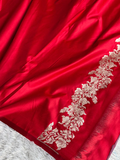 Red colour premium Banarasi Mashru katan silk saree MK272