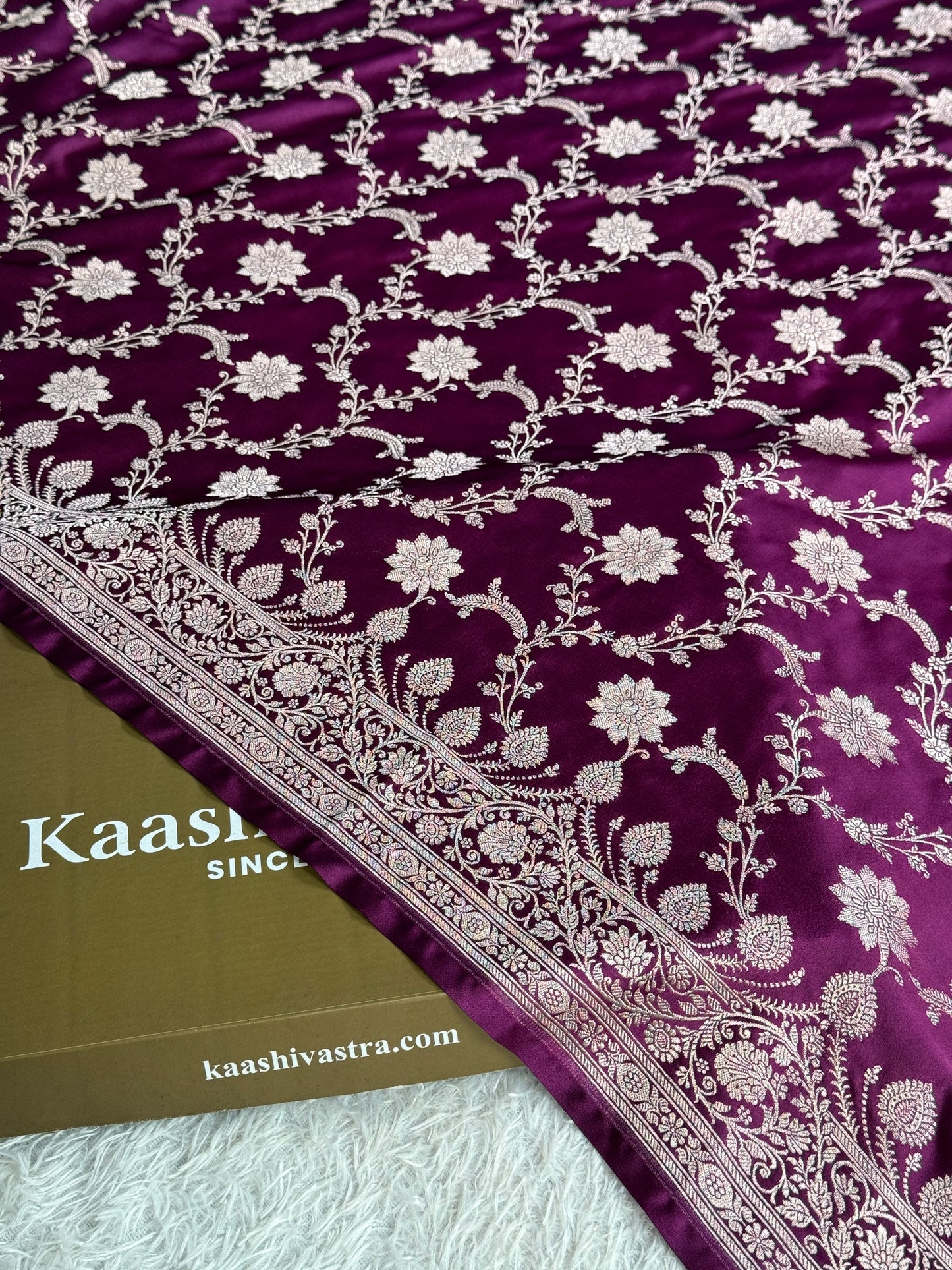 Majanta colour premium Banarasi Mashru katan silk saree MK327