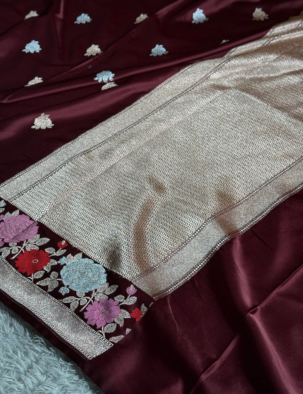 Maroon colour premium Banarasi tilfi Mashru katan silk saree MK217