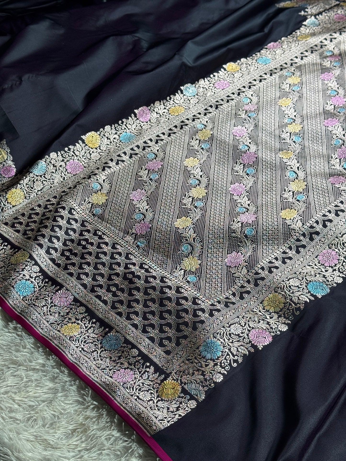 Black premium Banarasi Mashru katan silk saree MK243