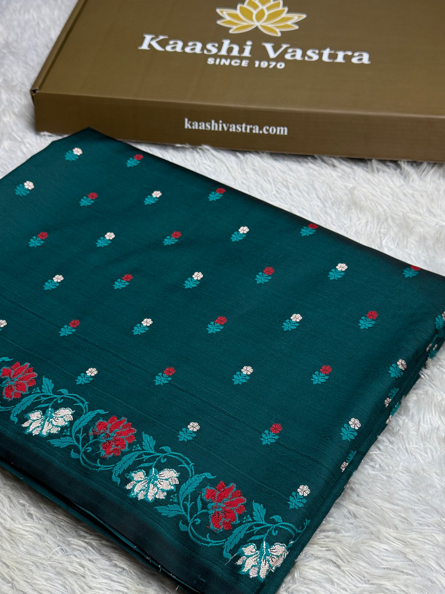 Rama green colour premium Banarasi Mashru katan silk saree MK237