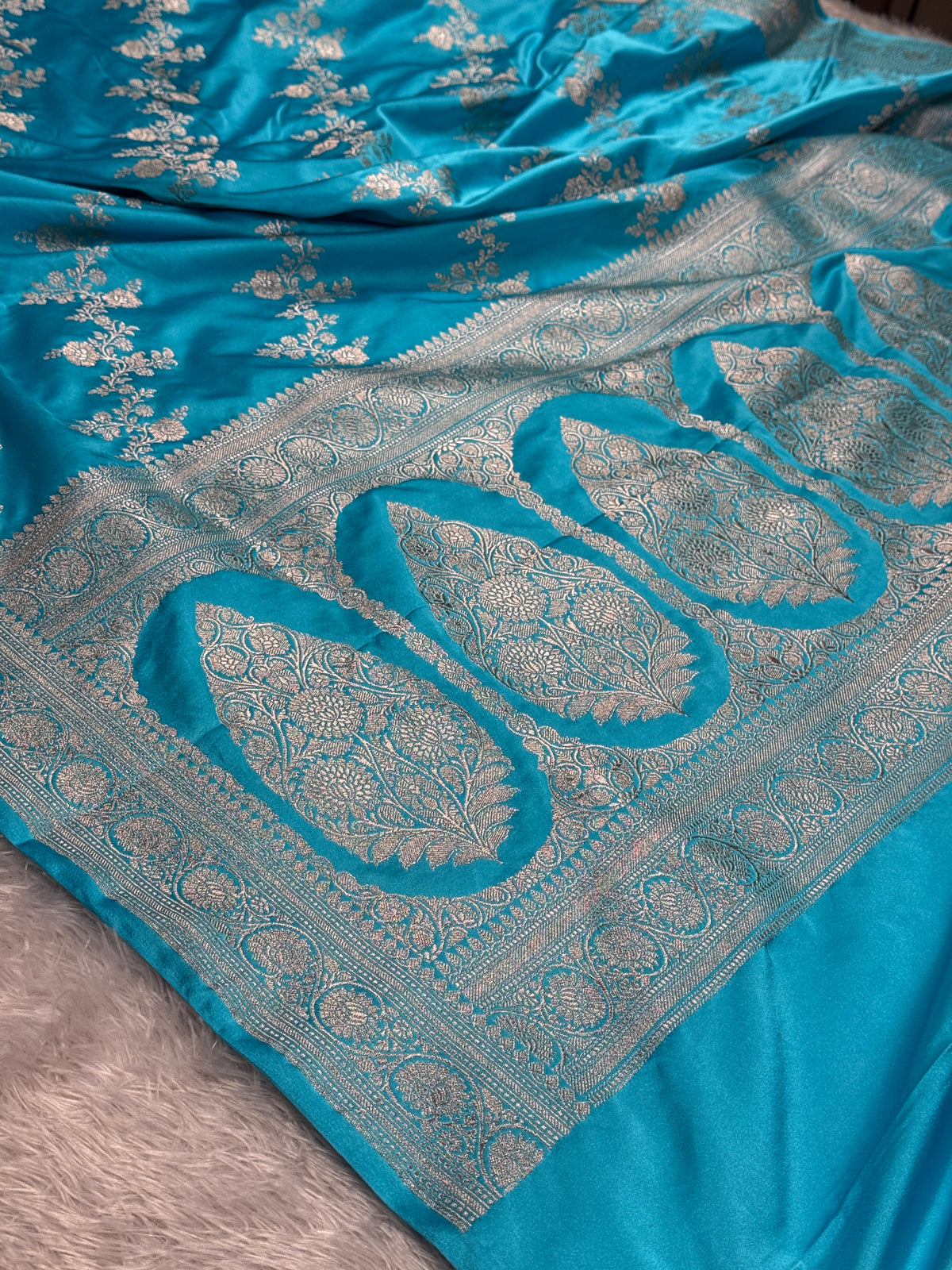 Sky blue premium Banarasi Mashru katan silk saree MK241