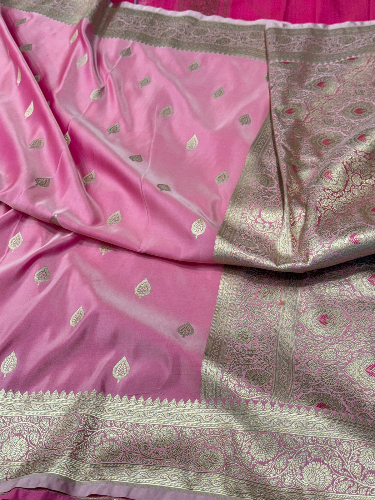 Pink premium Banarasi Mashru katan silk saree MK162
