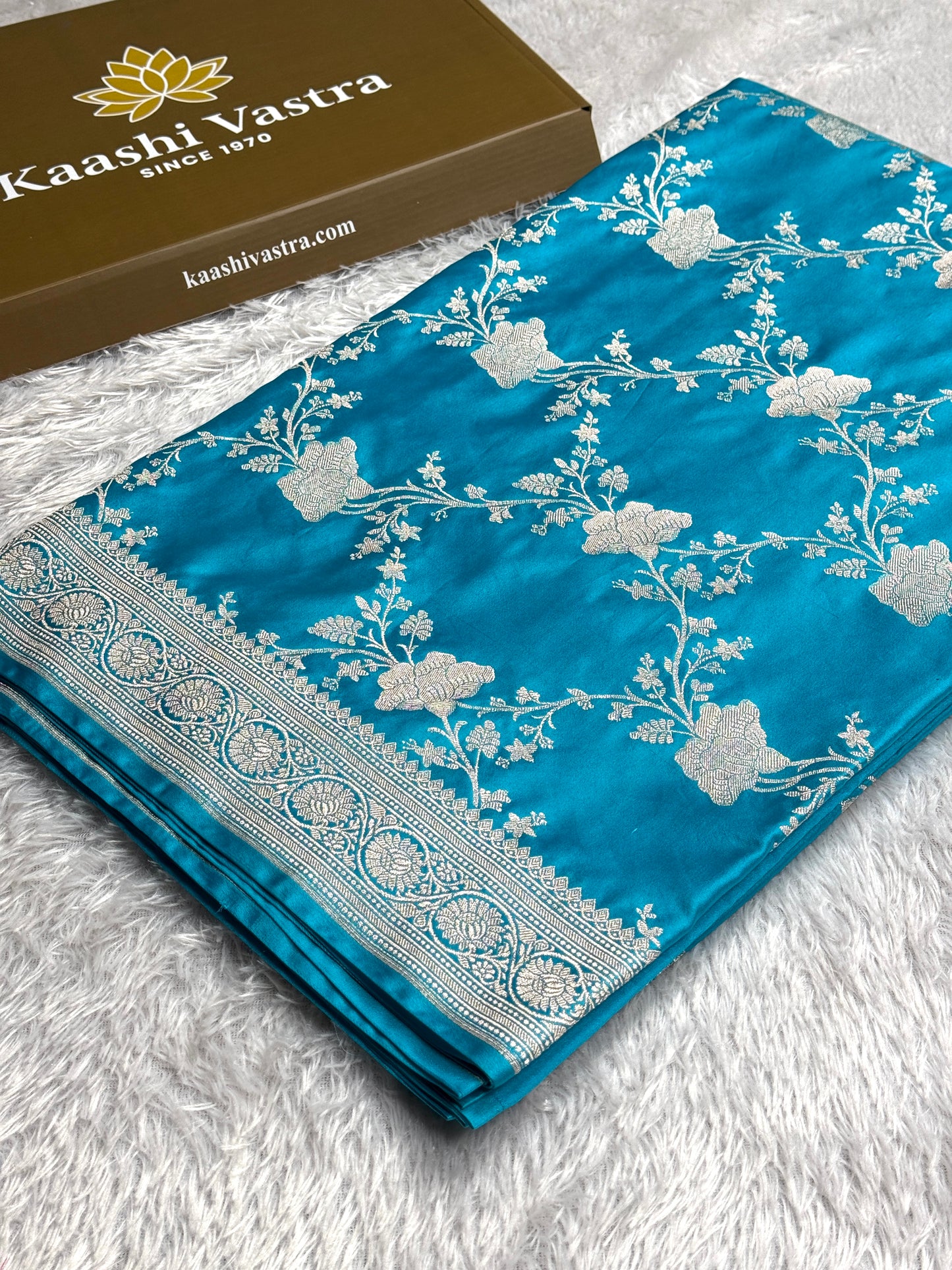 Sky blue premium Banarasi Mashru katan silk saree MK240