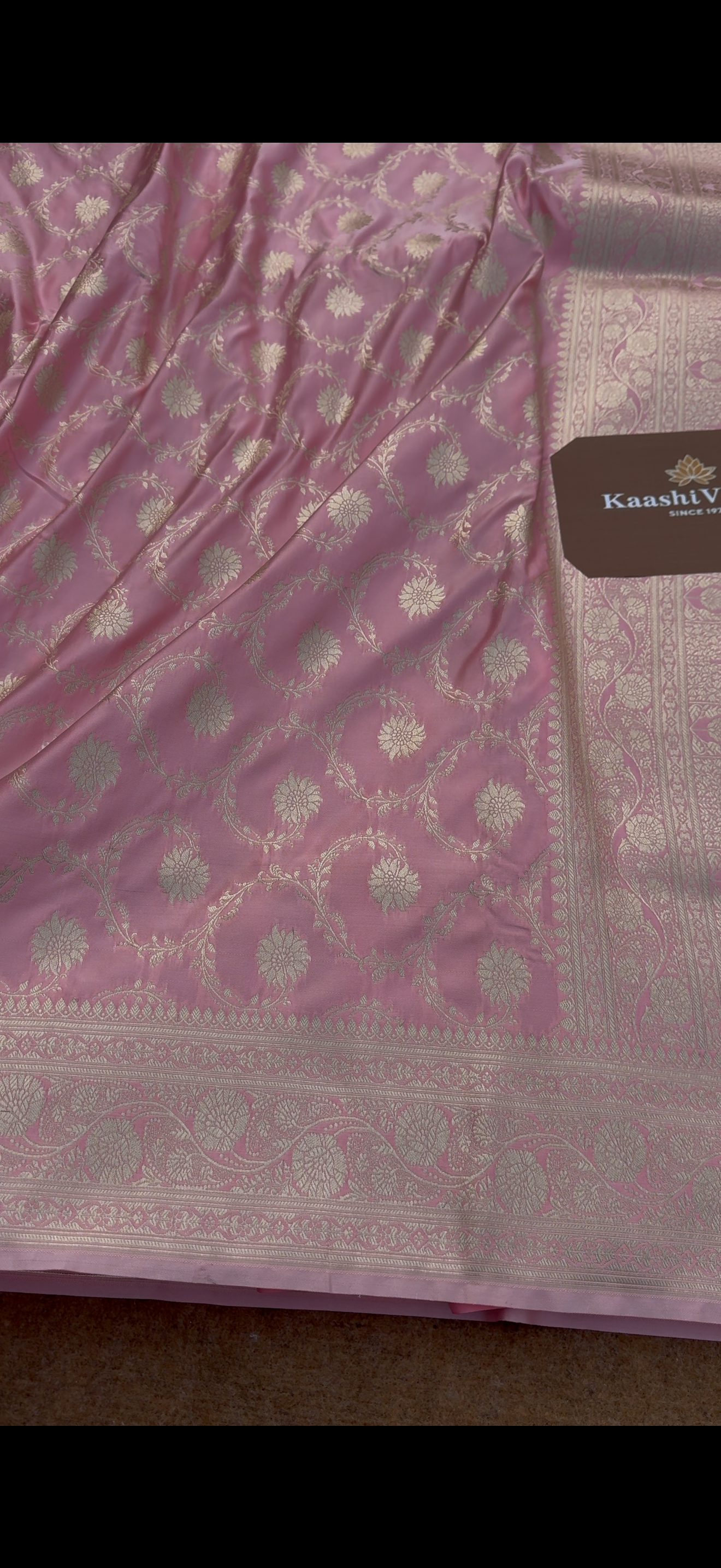 BANARASI MASHRU KATAN SILK SAREE.                                             MK111