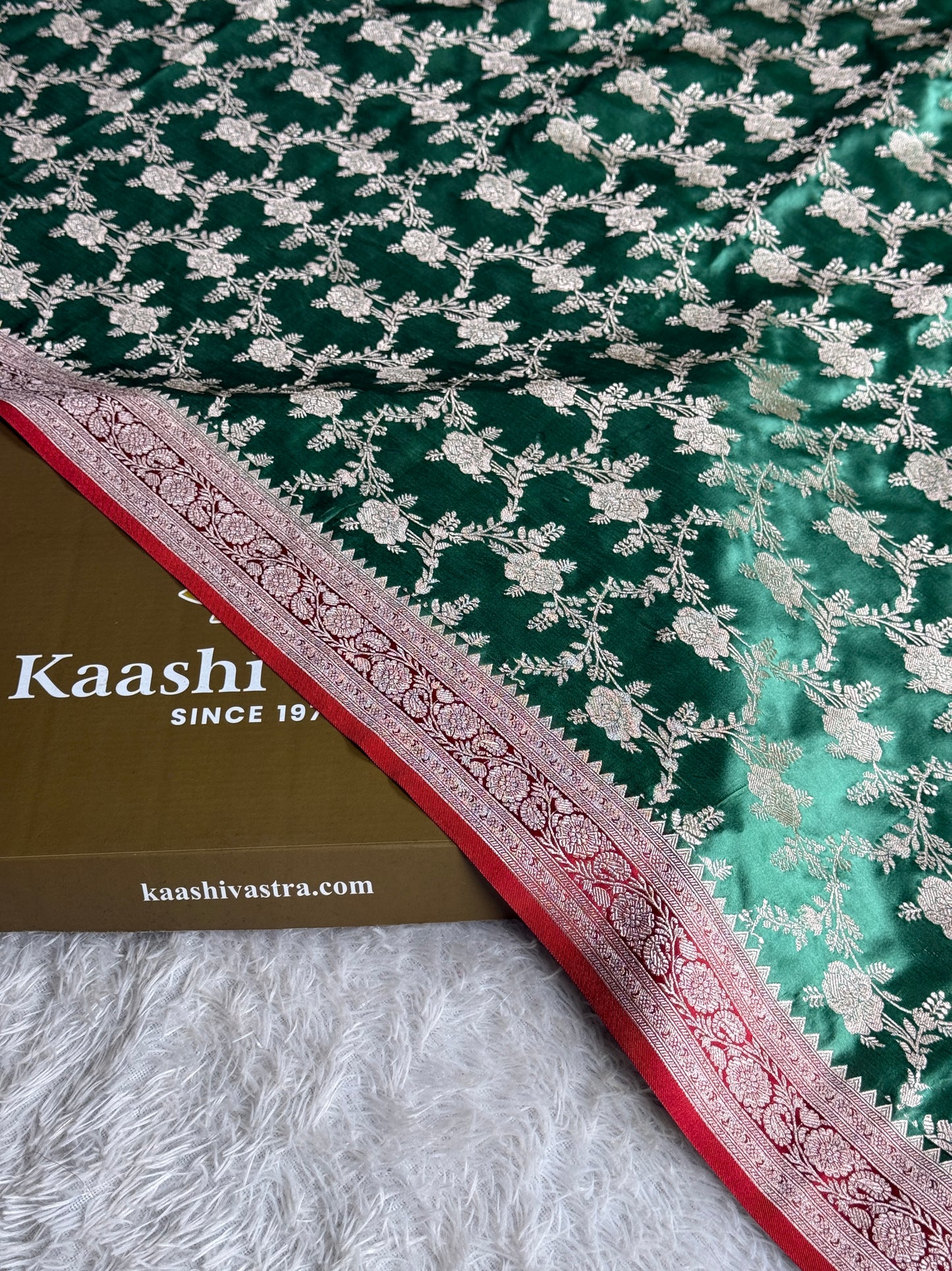 Light green with maroon colour premium Banarasi Mashru katan silk saree MK285