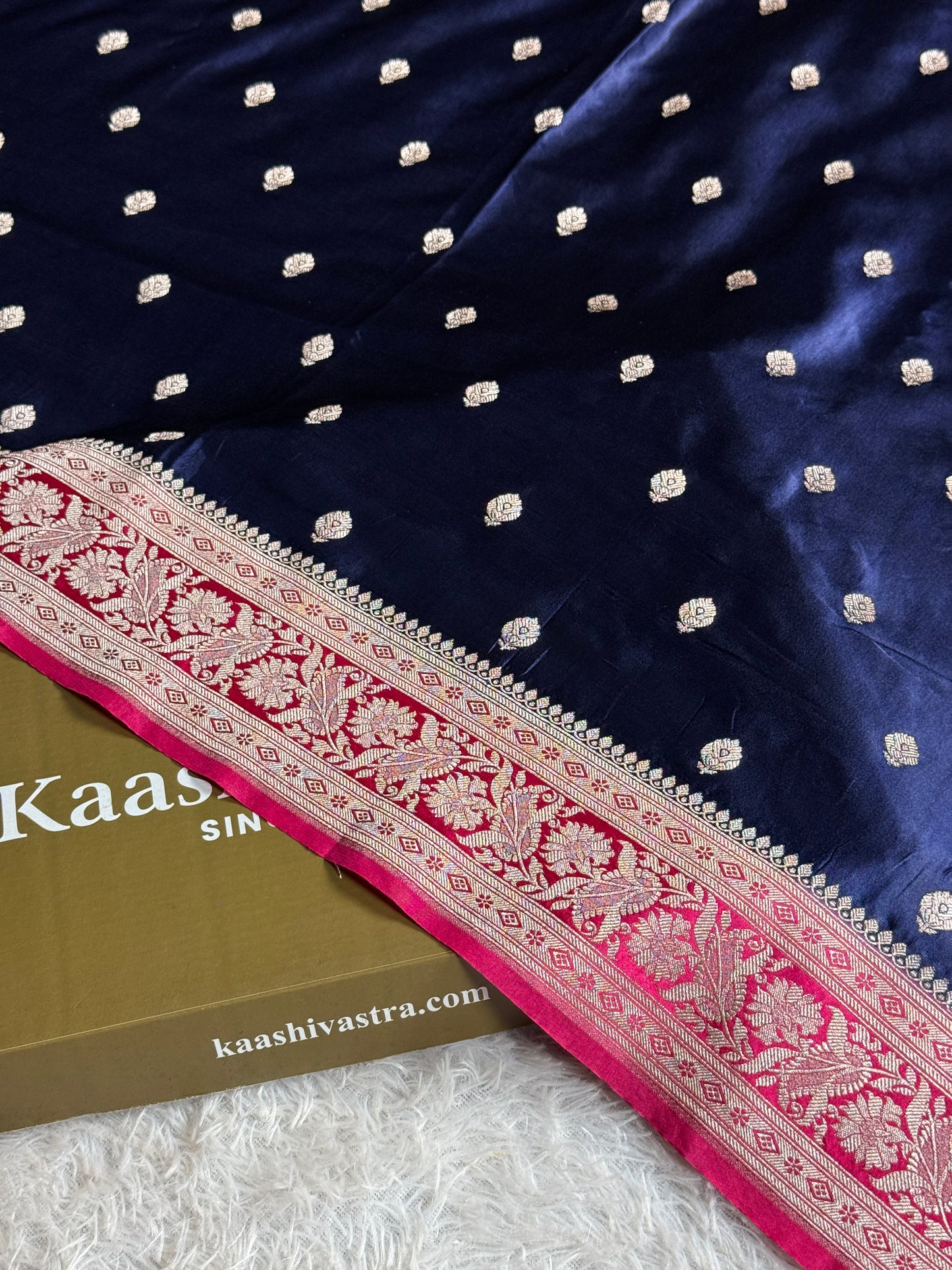 Navy with rani pink premium Banarasi Mashru katan silk saree MK182