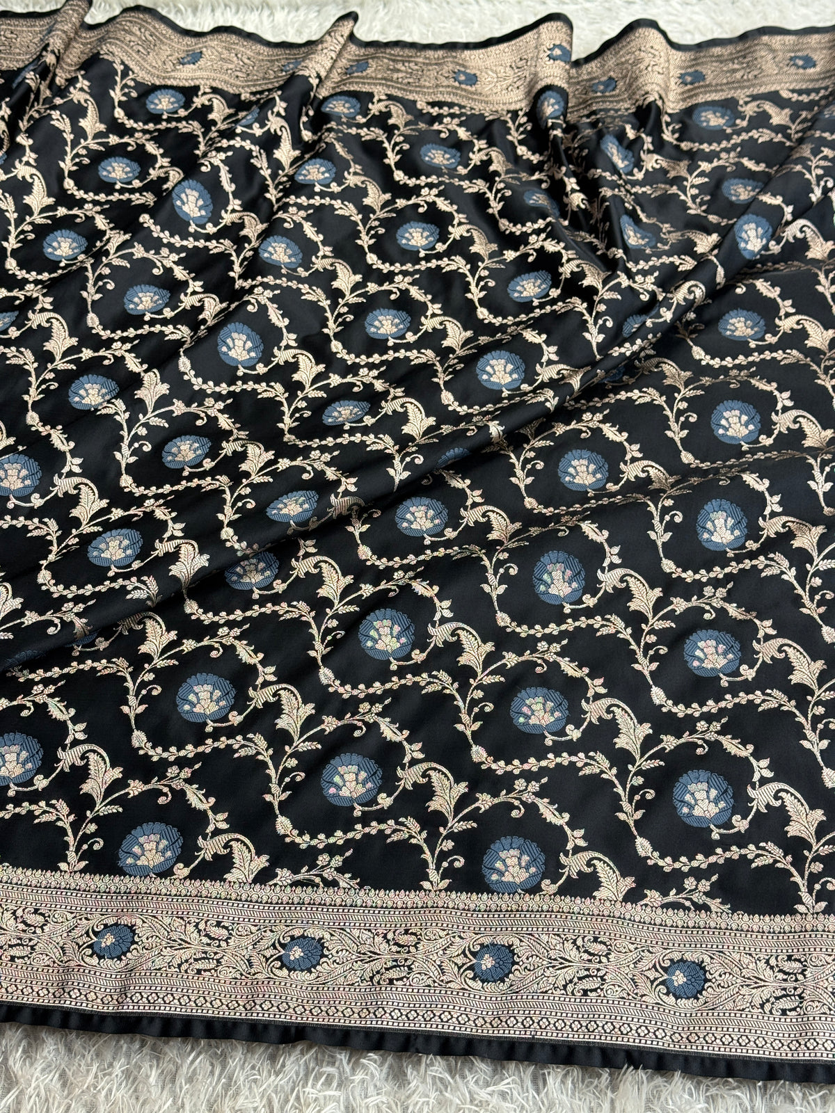 Black colour premium Banarasi minakari Mashru Katan silk saree MK344
