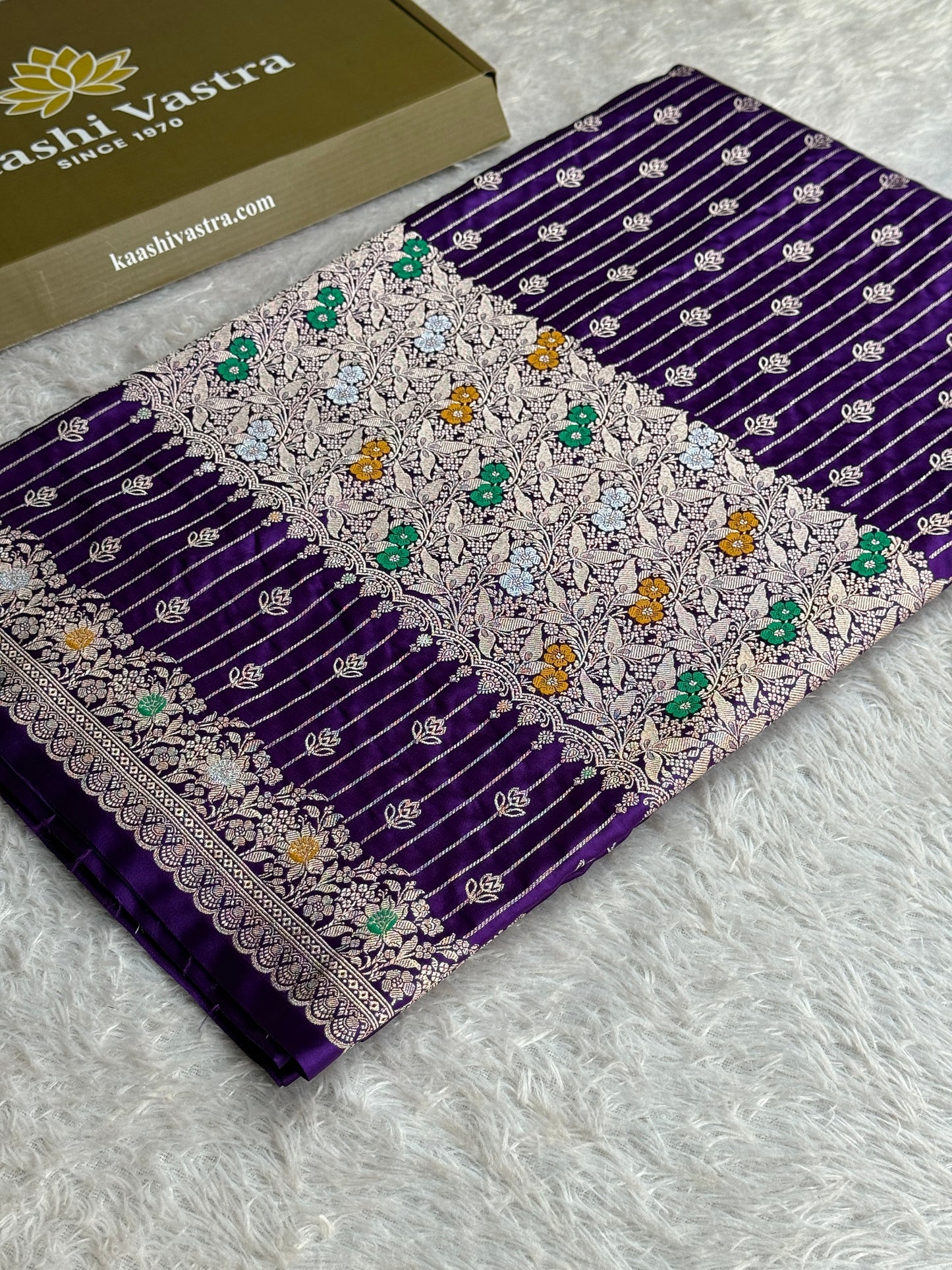 Purple colour premium Banarasi tilfi Mashru katan silk saree MK292