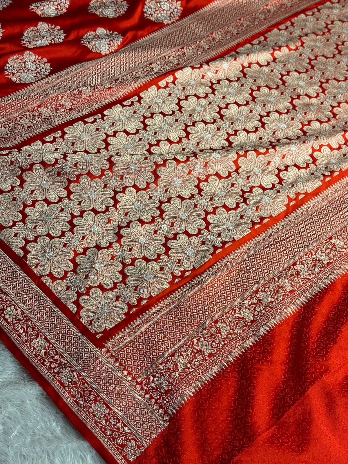 Red colour premium Banarasi Mashru katan silk saree MK310