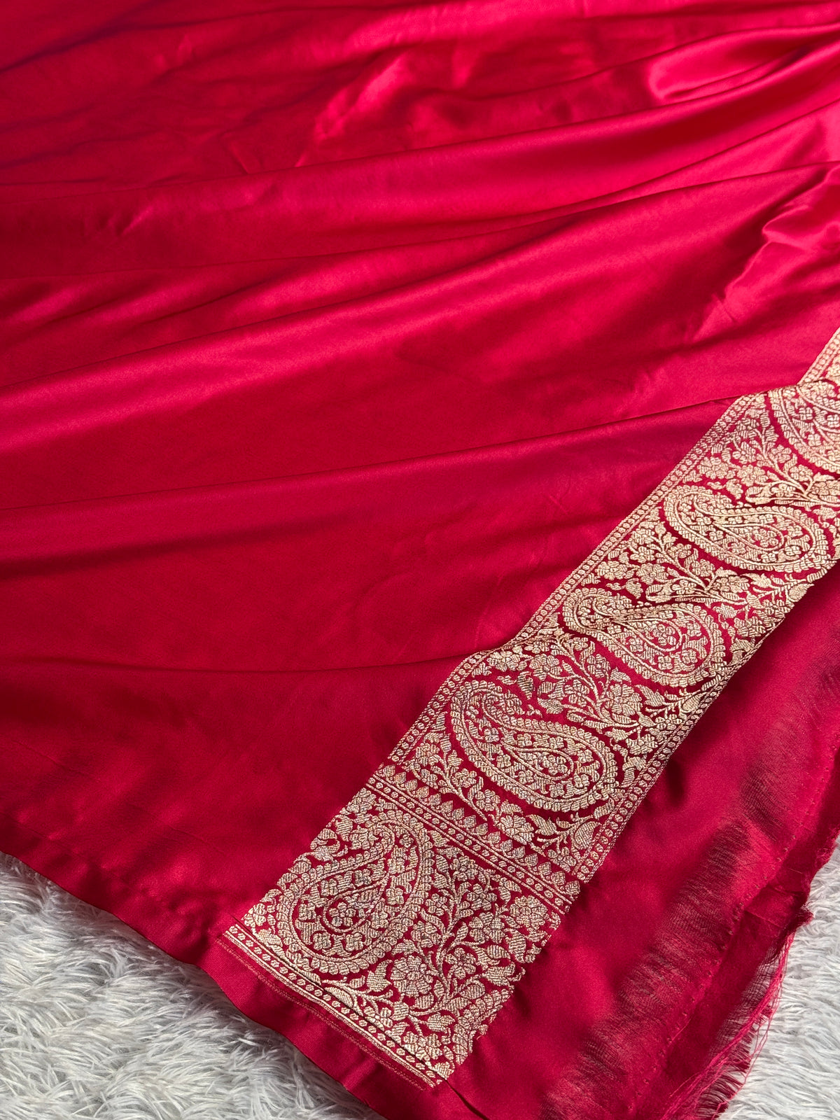 Hot pink colour premium Banarasi Mashru katan silk saree MK309