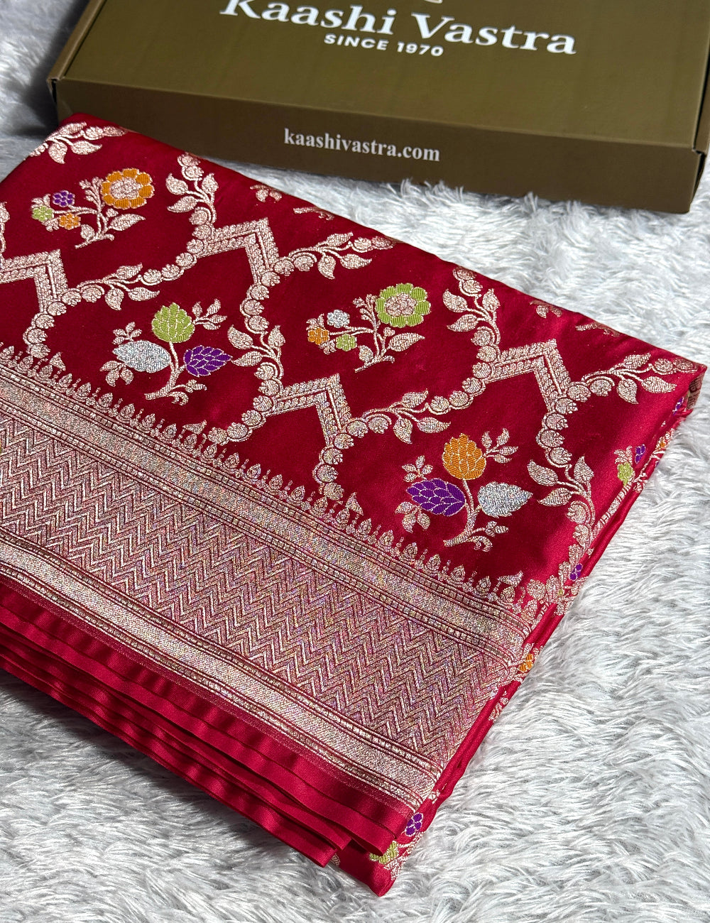 Cherry red premium Banarasi tilfi Mashru katan silk saree MK268