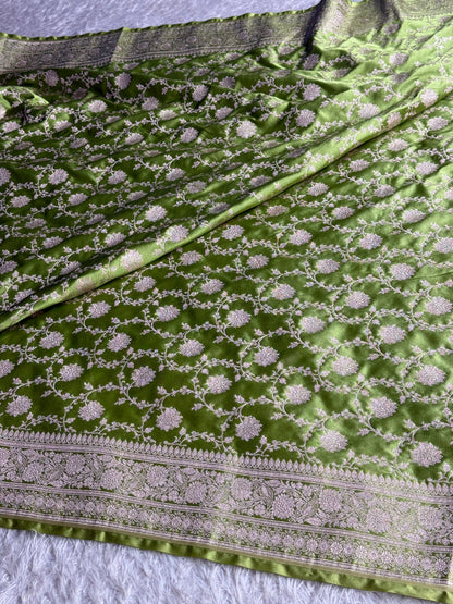 Pista green colour premium Banarasi Mashru katan silk saree MK328