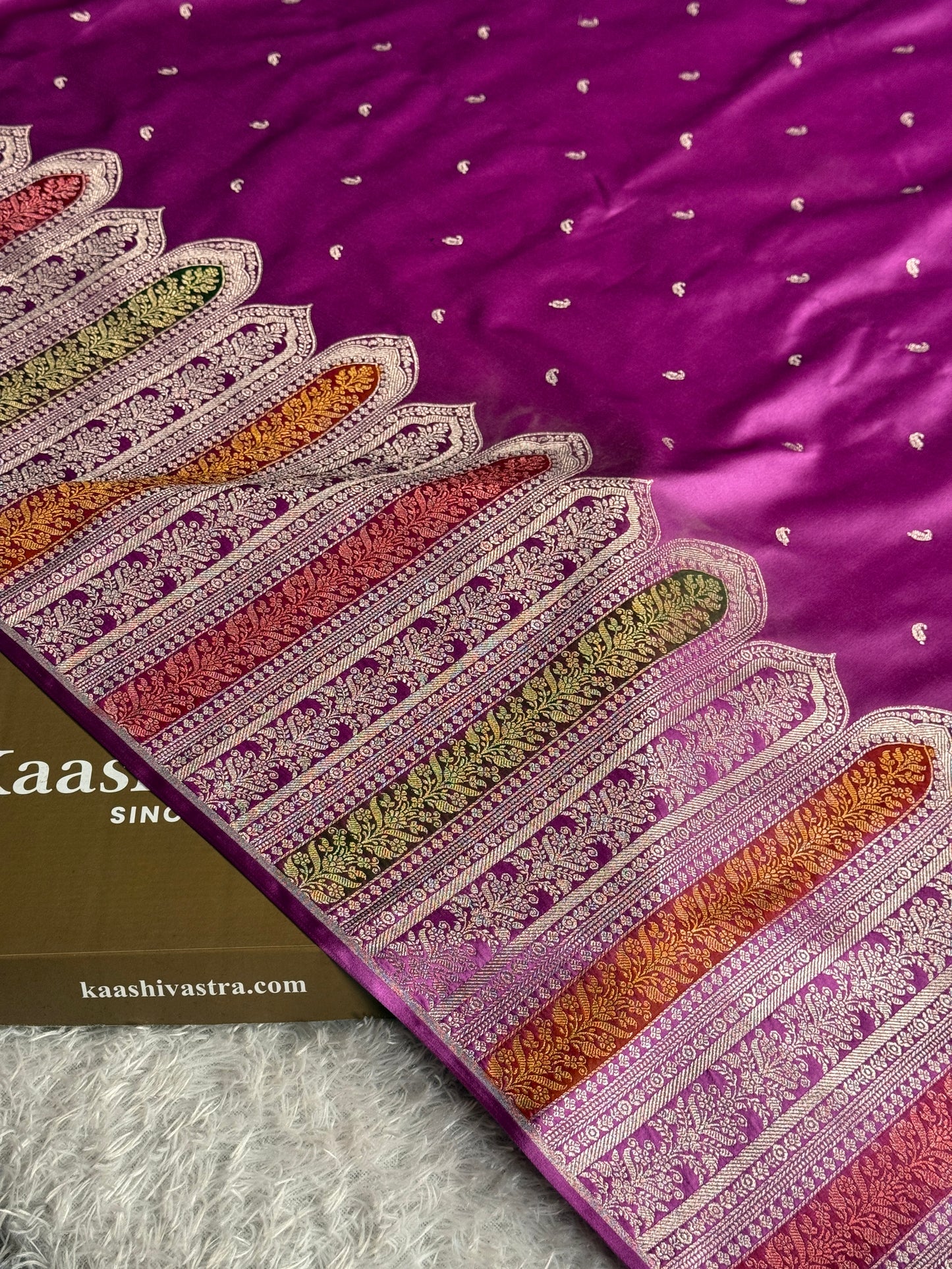 Lavender colour premium Banarasi Mashru katan silk saree MK315