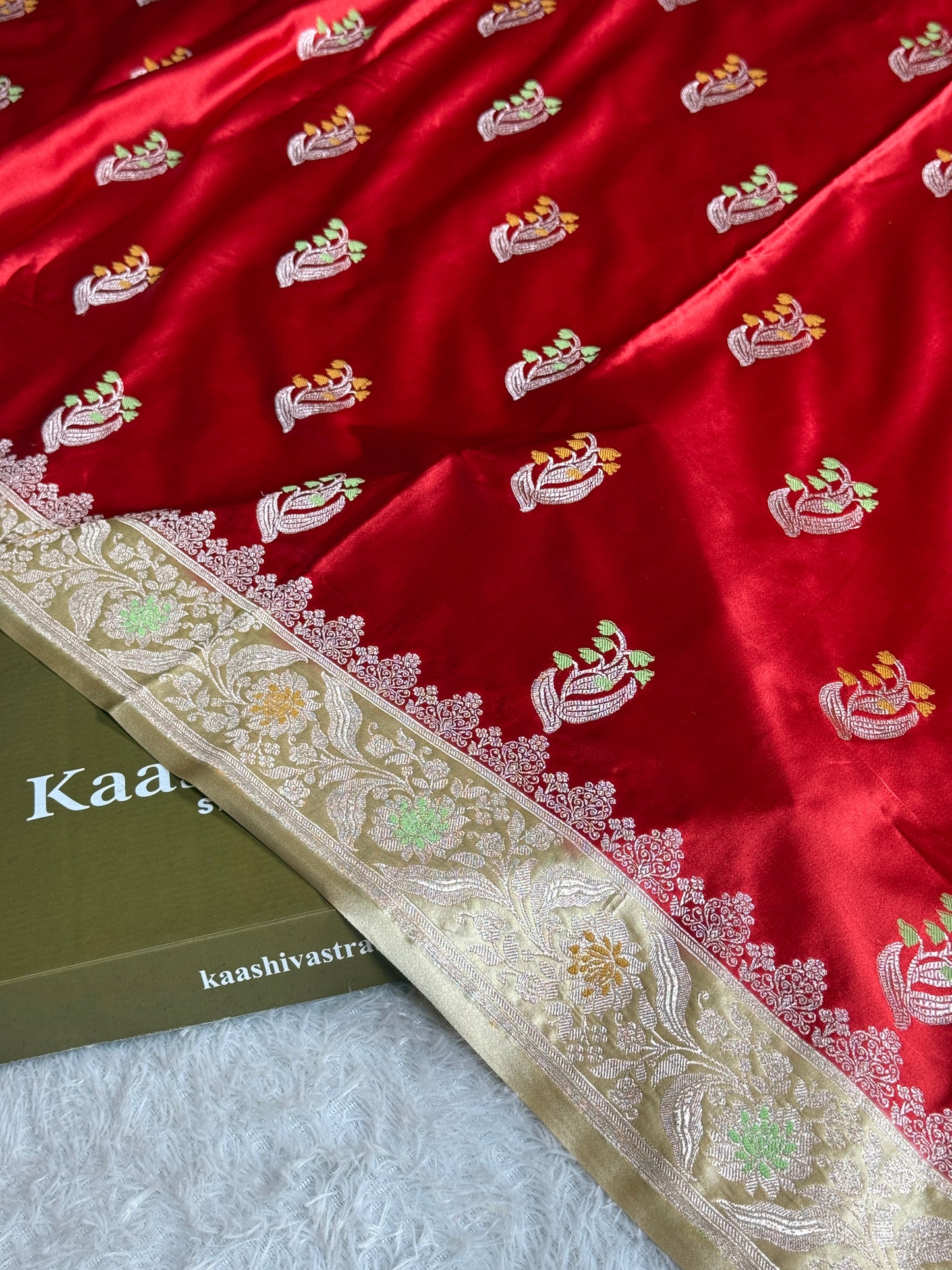 Maroon with cream colour premium Banarasi tilfi Mashru katan silk saree MK299