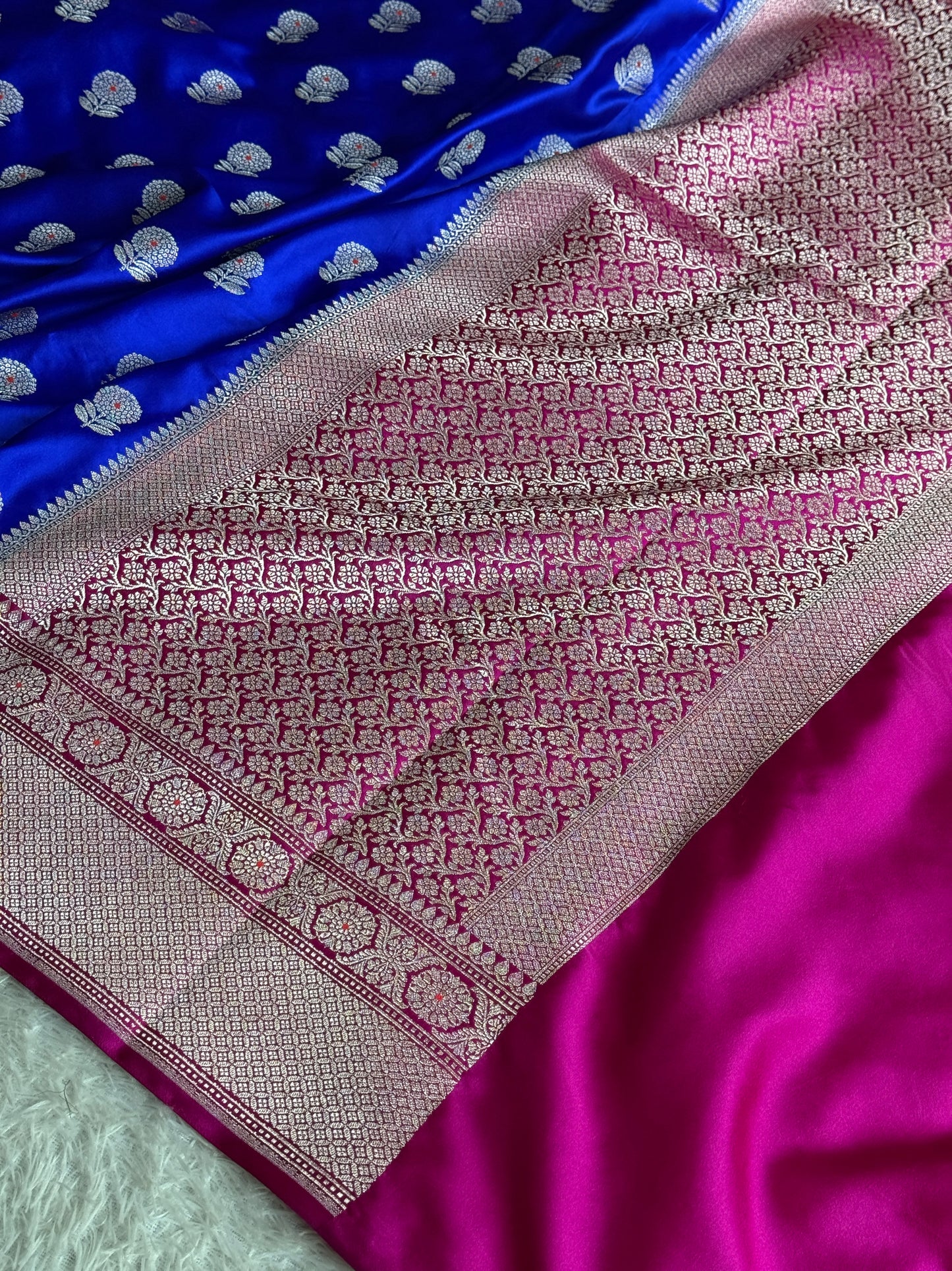 Royal blue with rani pink premium Banarasi Mashru katan silk saree MK282