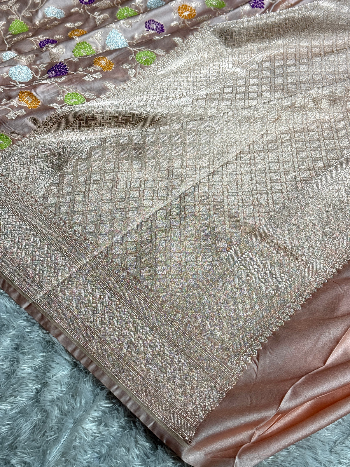 Beige colour premium Banarasi tilfi Mashru katan silk saree MK194