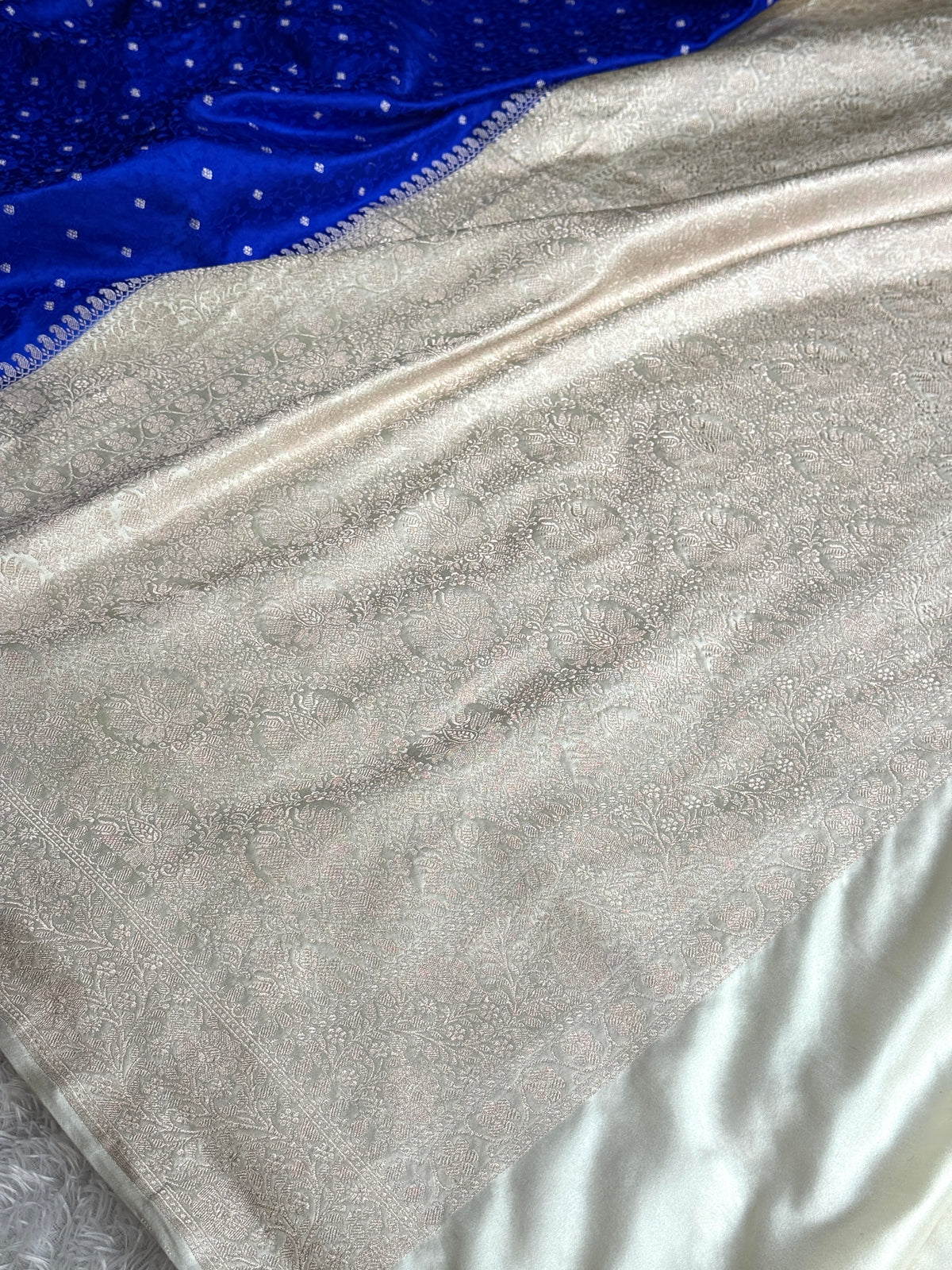 Royal blue with off white Banarasi tanchui Mashru katan silk saree MK248