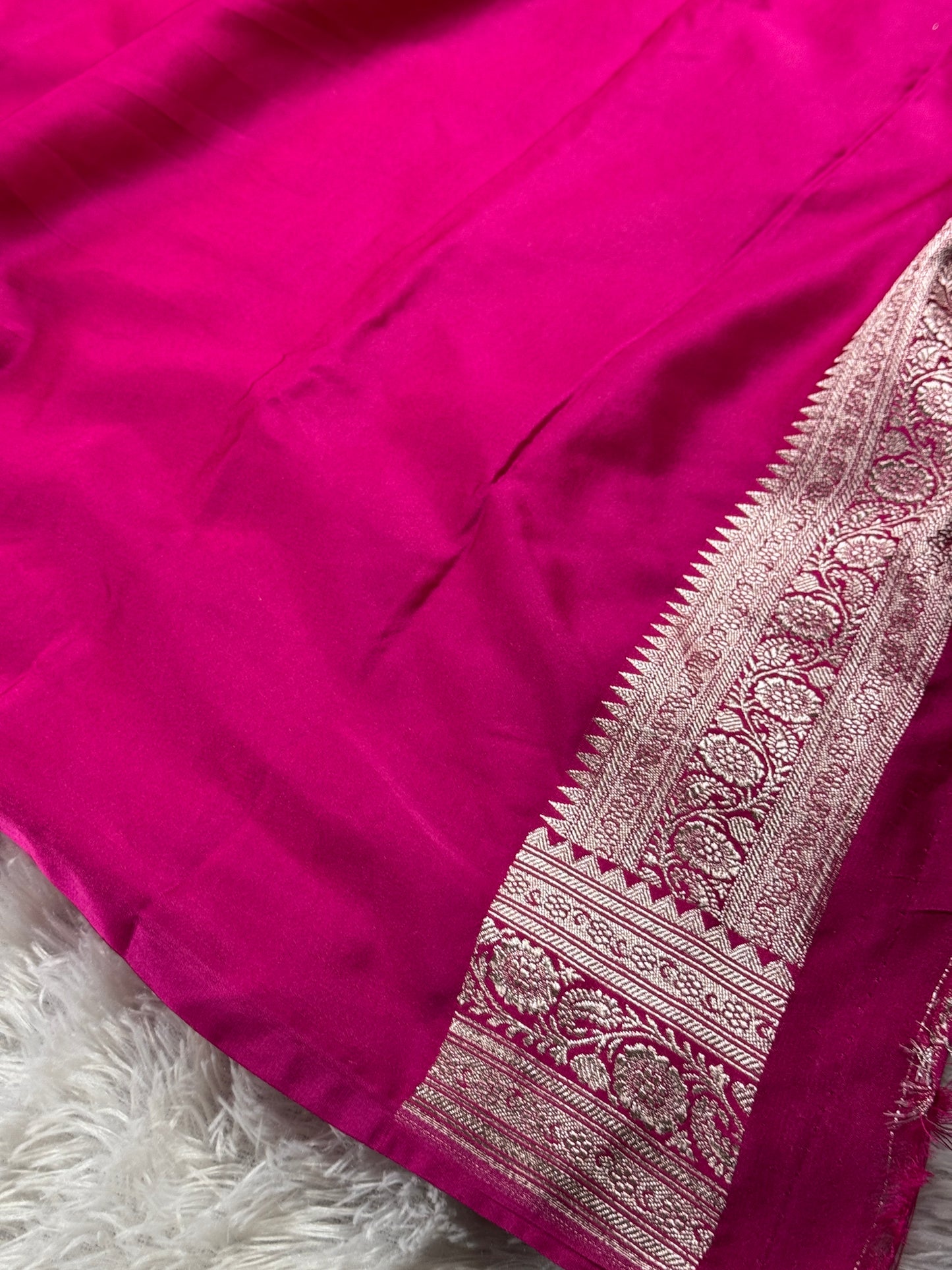 Rani pink premium Banarasi Mashru katan silk saree MK225
