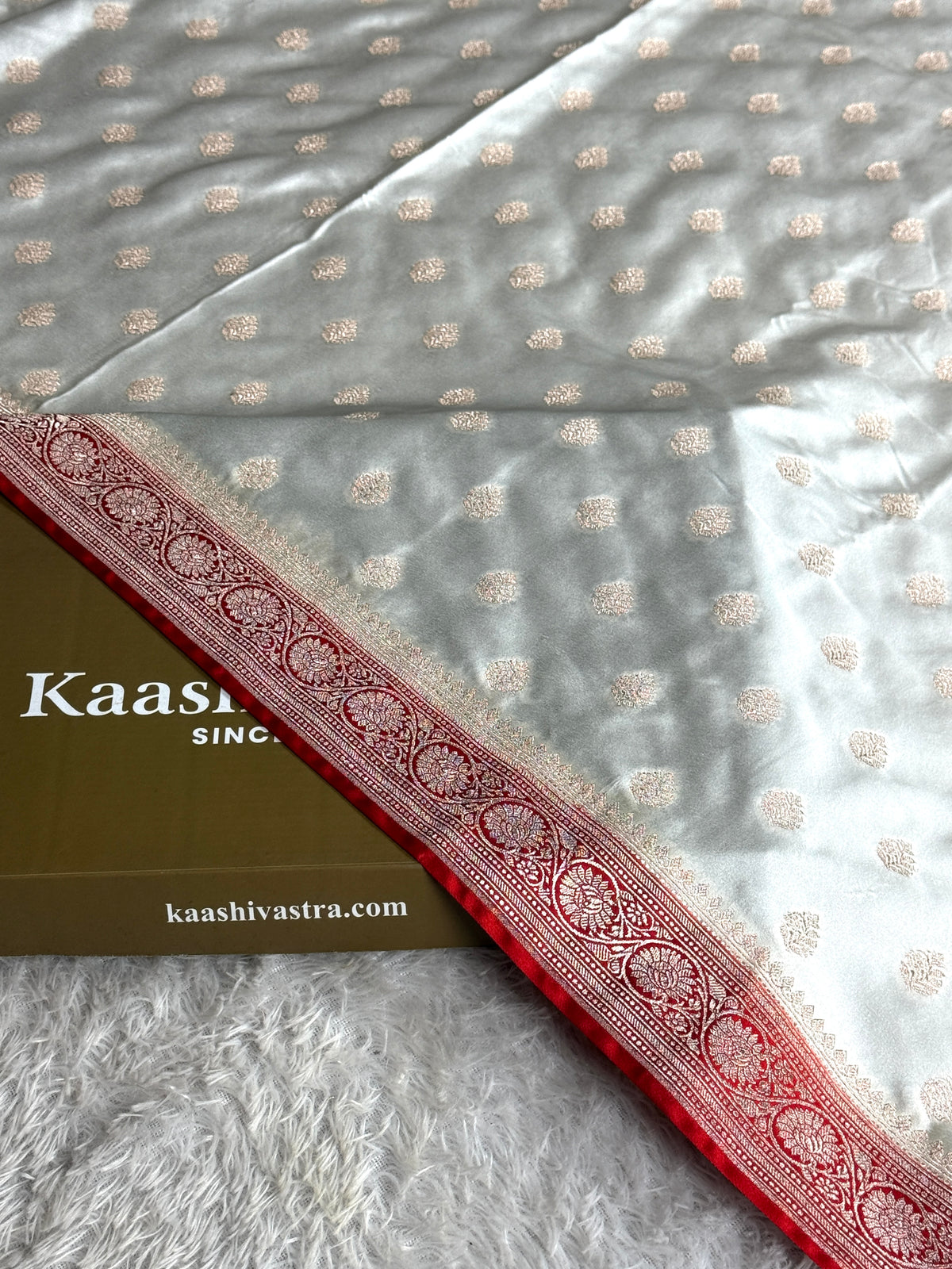Off white with red premium Banarasi Mashru katan silk saree MK290