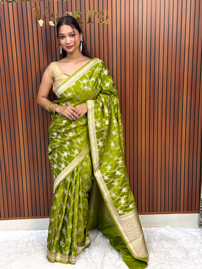 Mehandi green colour premium Banarasi Mashru katan silk saree MK301