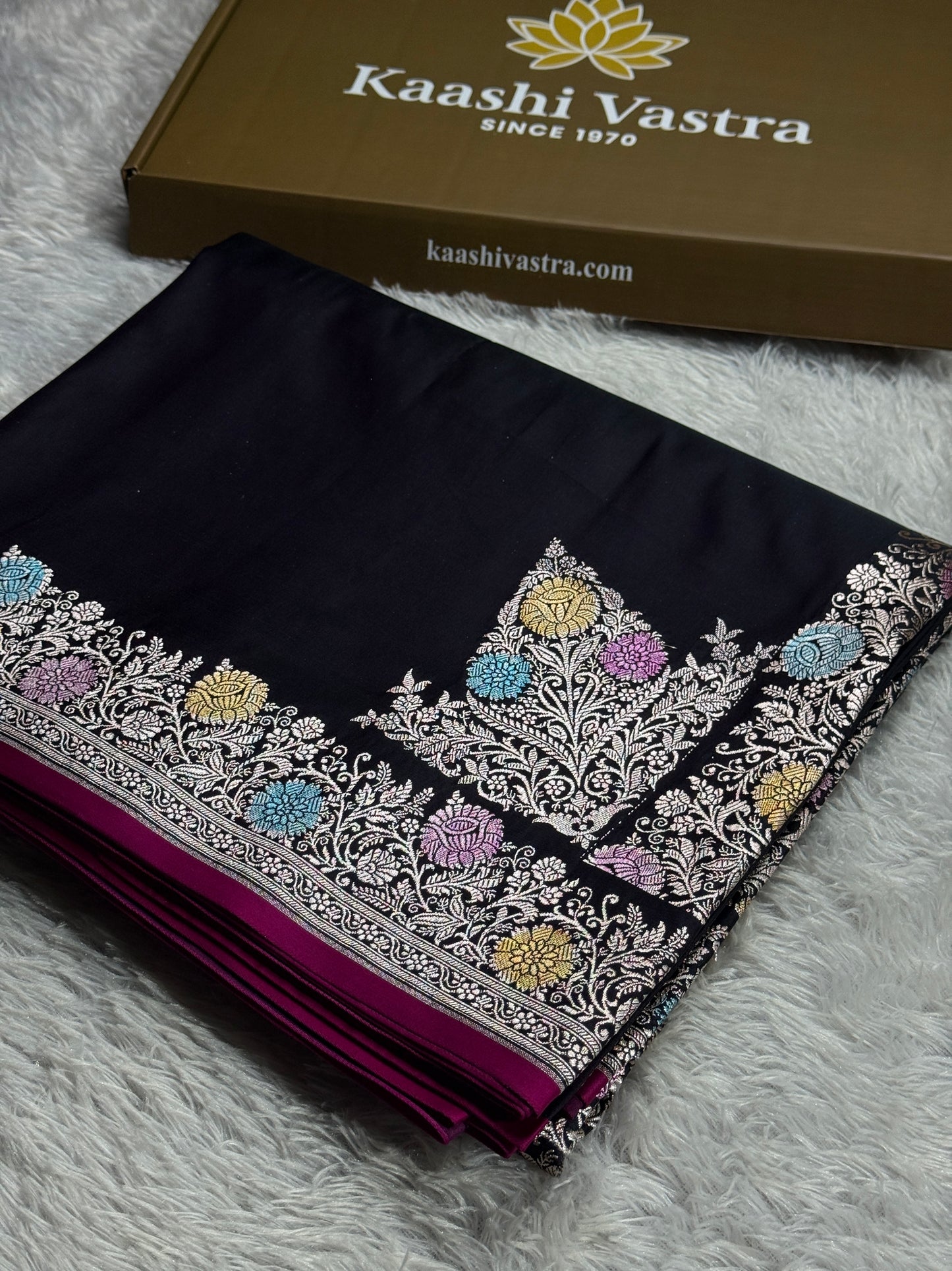 Black premium Banarasi Mashru katan silk saree MK243
