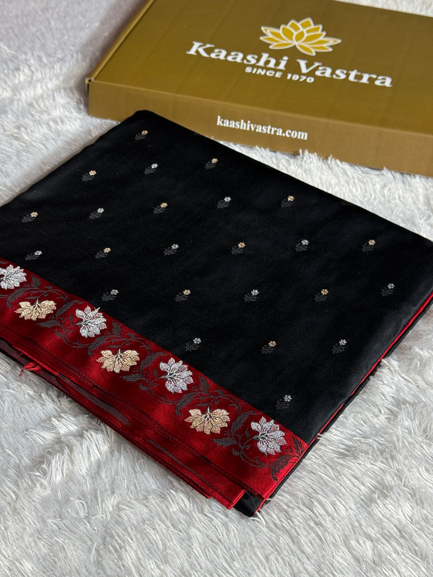 Black color premium Banarasi Mashru katan silk saree MK235