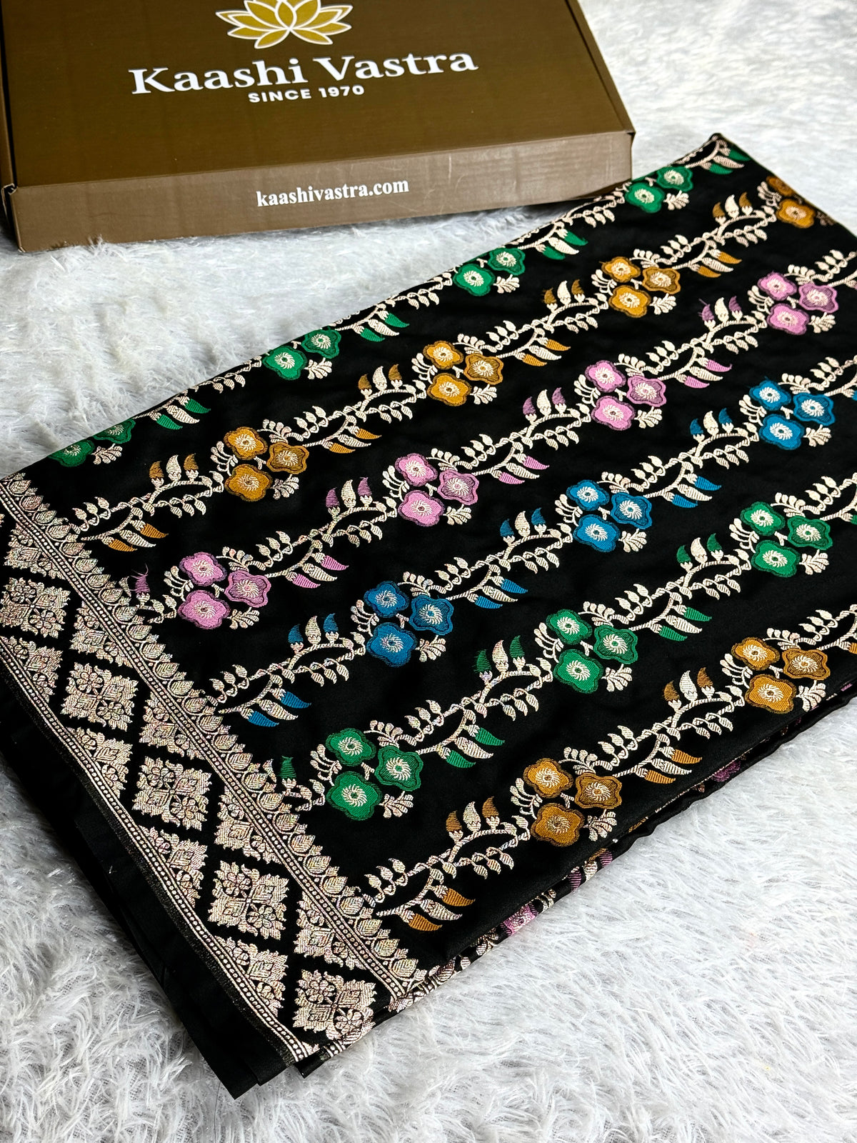 Black color premium Banarasi tilfi Mashru katan silk saree MK259