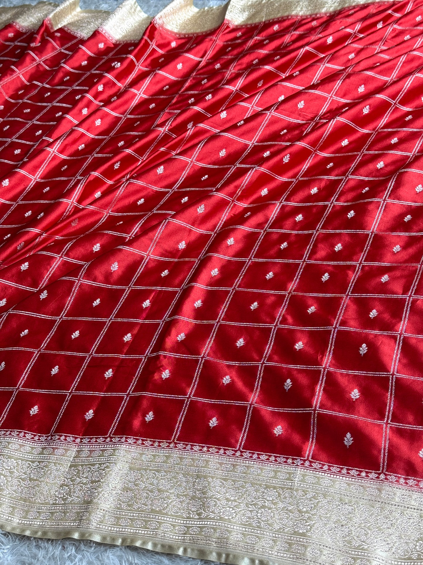 Maroon with cream colour premium Banarasi Mashru katan silk saree MK296