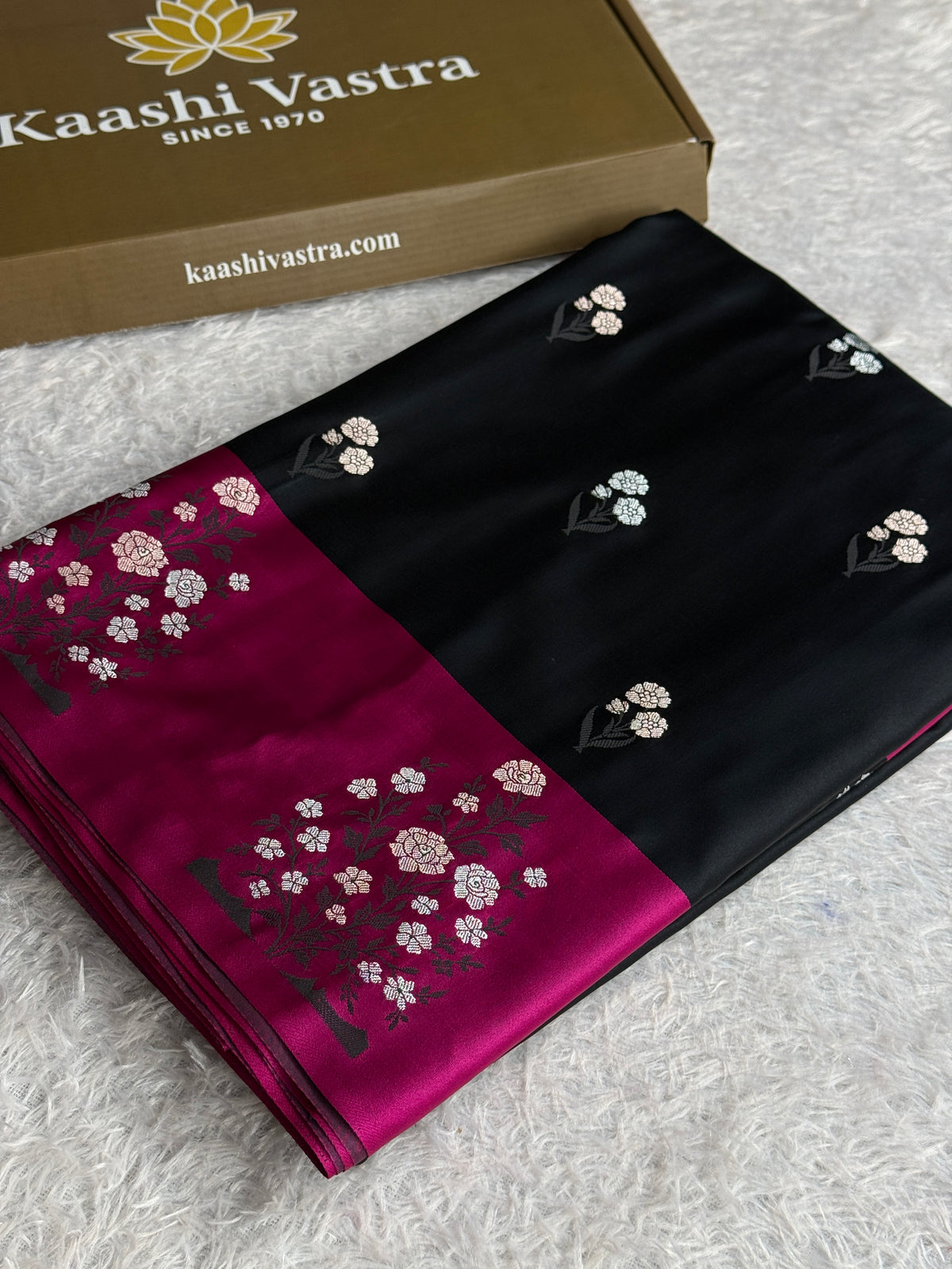 Black and Rani pink colour premium Banarasi Mashru katan silk saree MK323