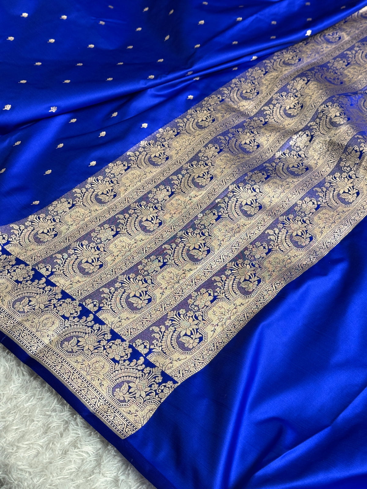 Royal blue colour premium Banarasi Mashru katan silk saree MK307