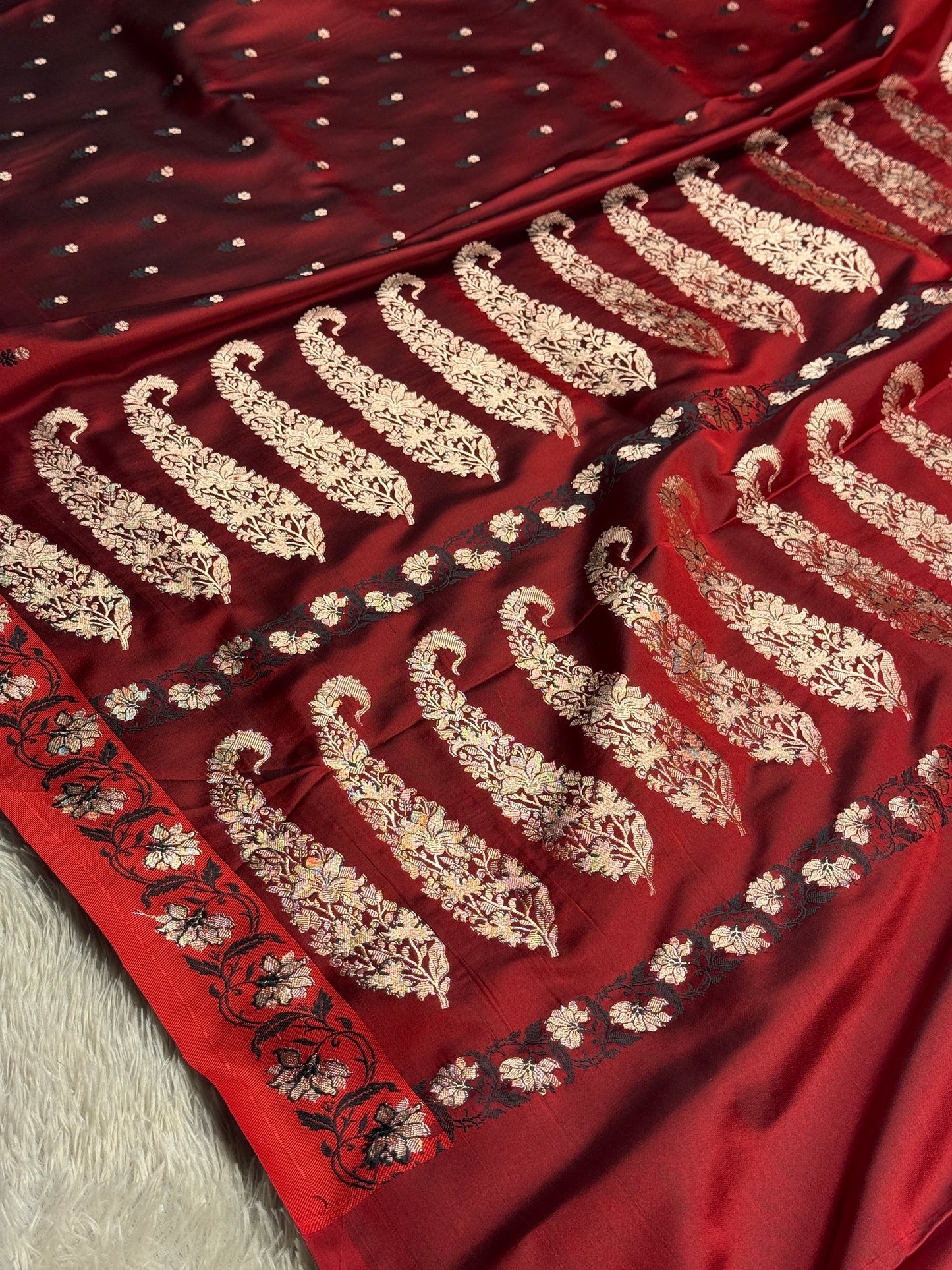 Maroon colour premium Banarasi Mashru katan silk saree MK235