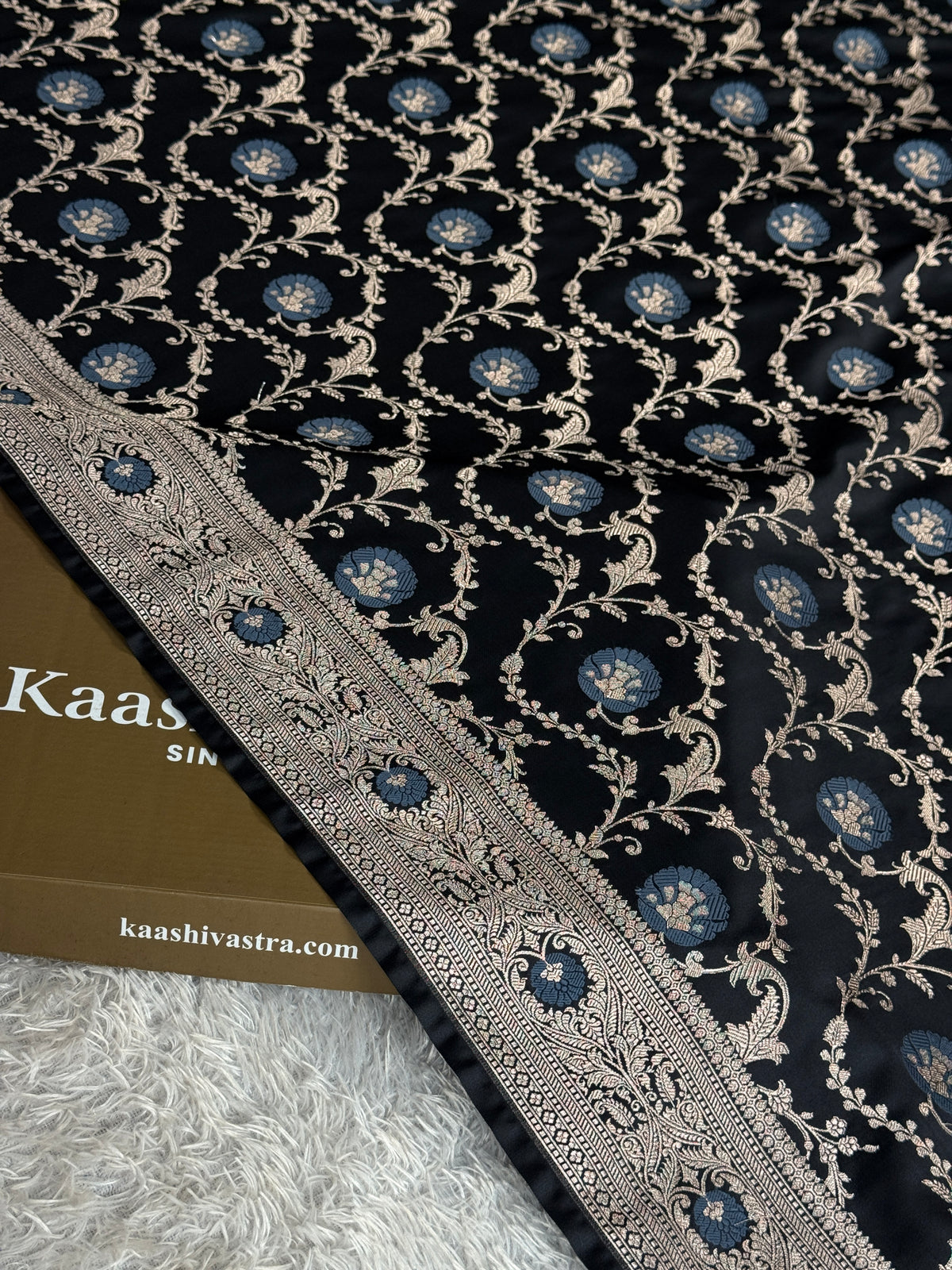 Black colour premium Banarasi minakari Mashru Katan silk saree MK344