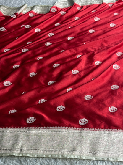 Maroon with off white colour premium Banarasi Mashru katan silk saree MK331