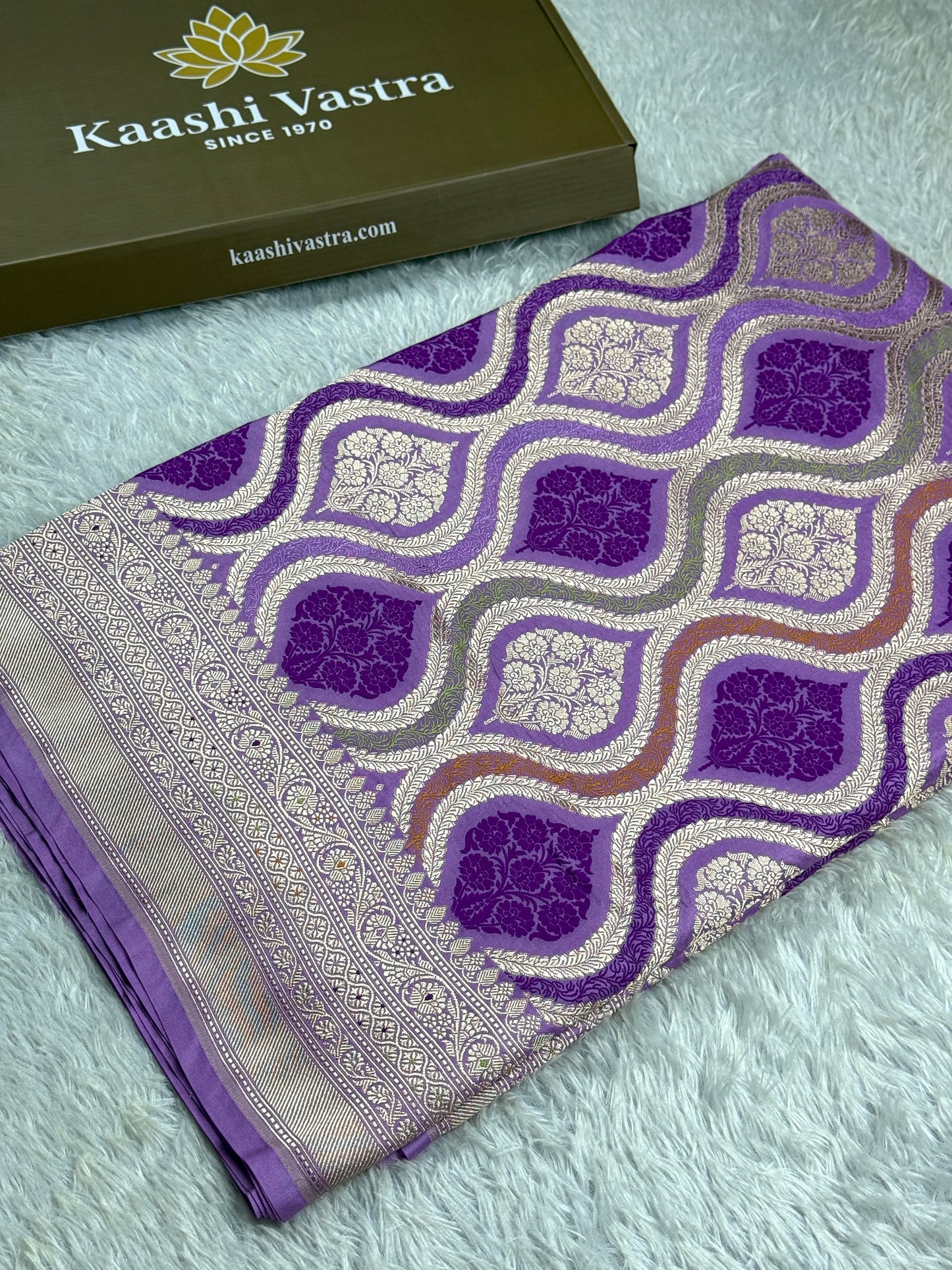 Lavender color premium Banarasi Mashru katan silk saree MK206