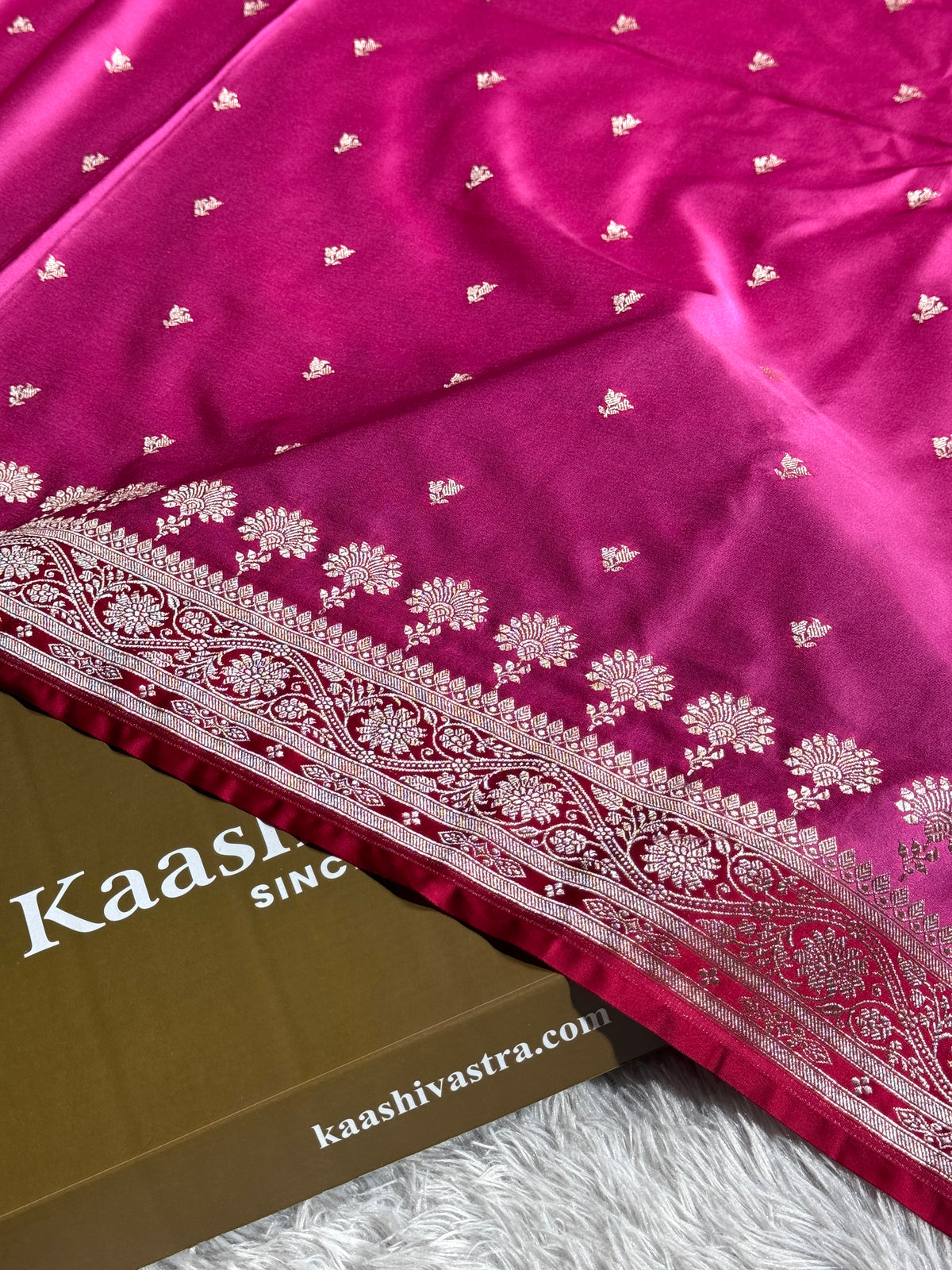 Pink color premium Banarasi Mashru katan silk saree MK236