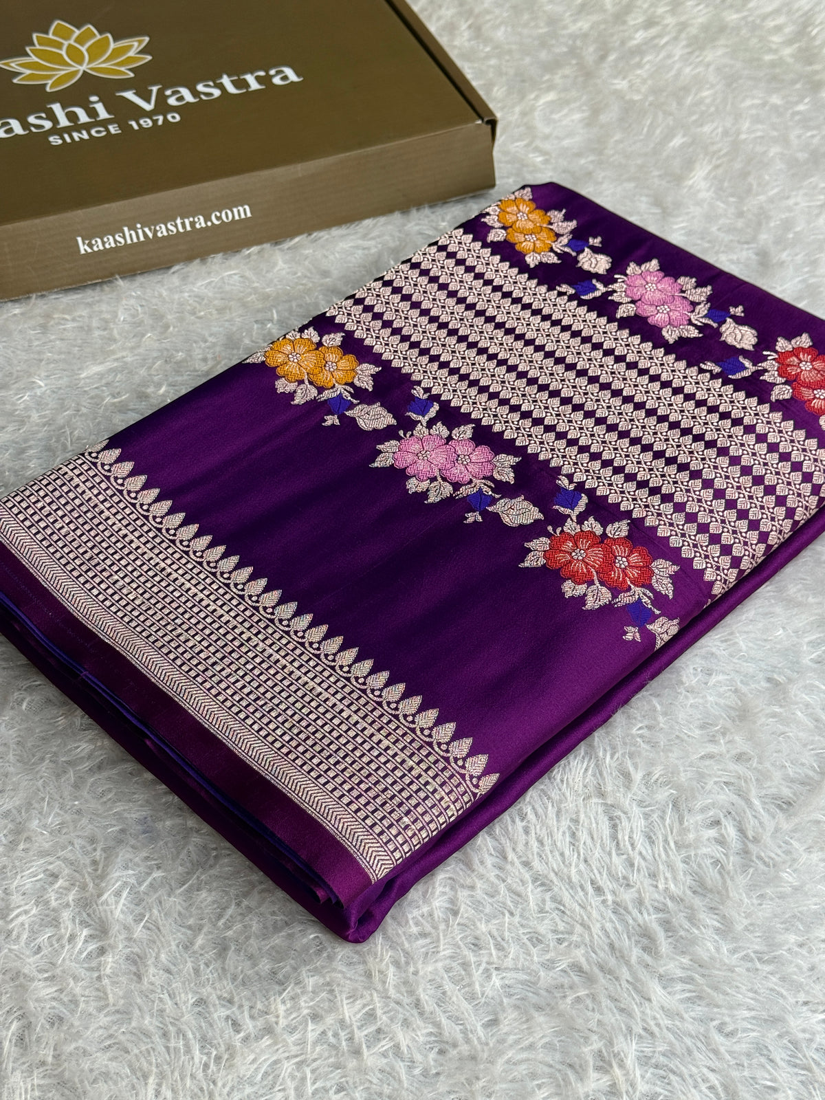 Purple colour premium Banarasi tilfi Mashru katan silk saree MK332