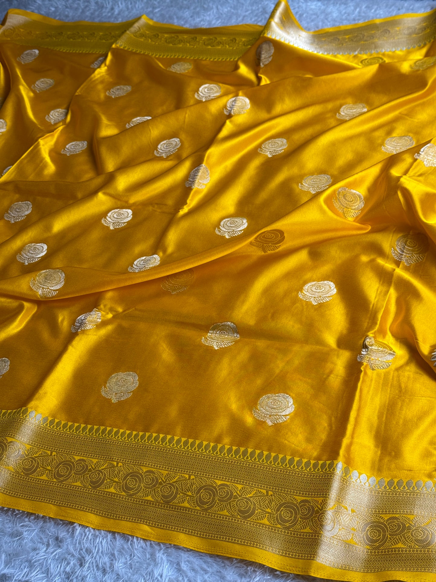 Premium Banarasi Mashru katan silk saree MK288