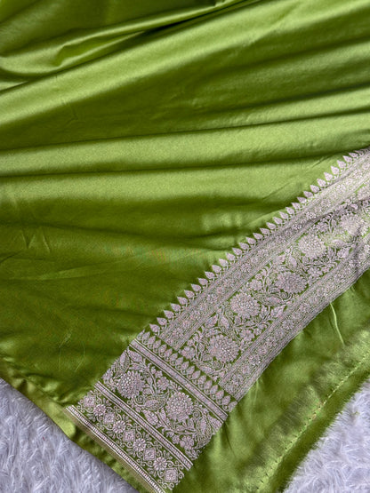 Pista green colour premium Banarasi Mashru katan silk saree MK328