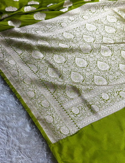Mehandi green premium Banarasi Mashru Katan silk saree MK262