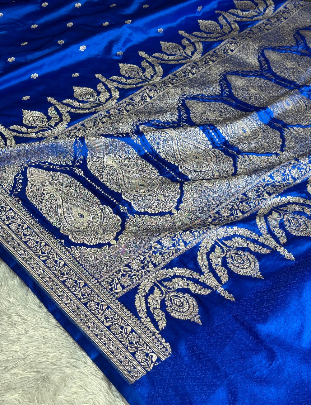 Royal blue colour premium banarasi mashru Katan silk saree MK271